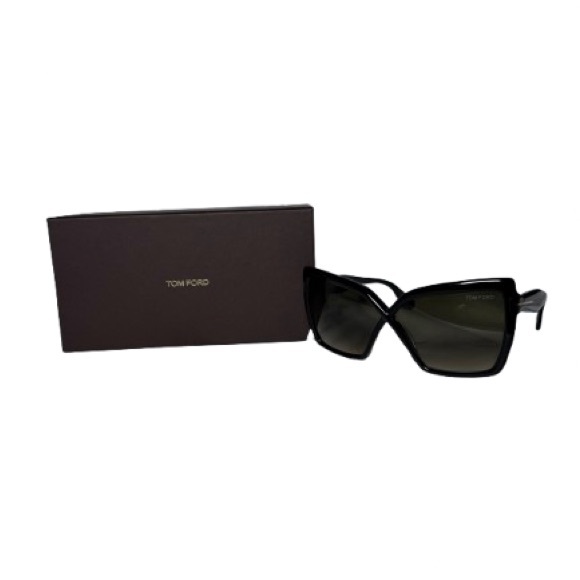 TOM FORD Fiore 63mm Oversize Gradient Butterfly Sunglasses New in Box